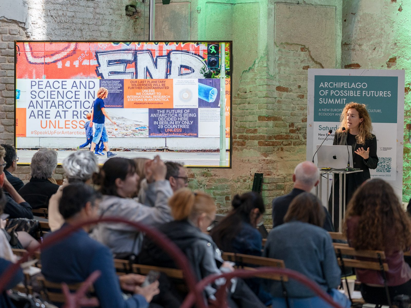 AOPFS-1005025-LORES_0-72.jpg